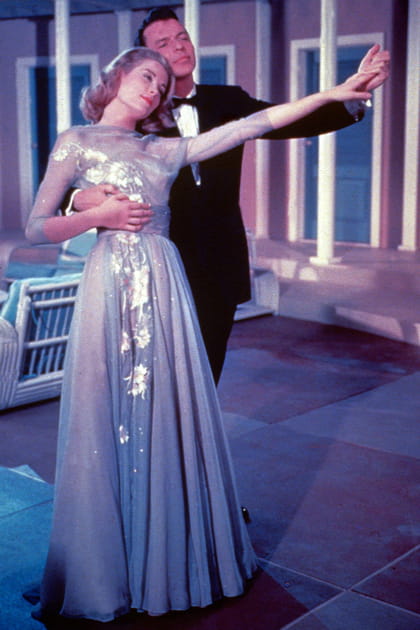 Grace Kelly en robe à fleurs