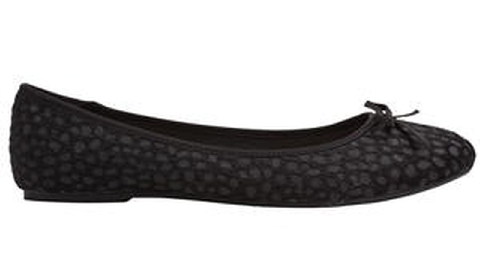 Ballerines tachetées de U