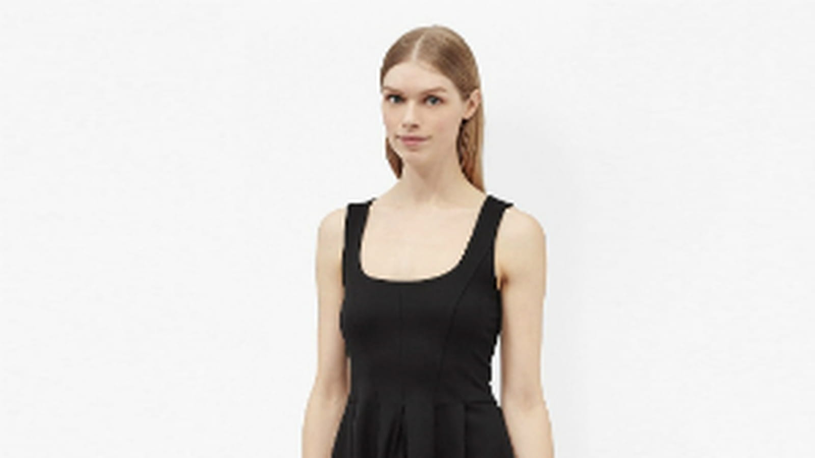 Robe French Connection