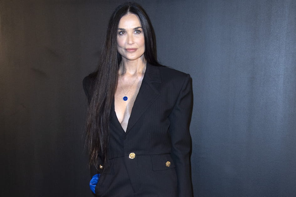 Demi Moore, &eacute;l&eacute;gante avec ses cheveux extra longs