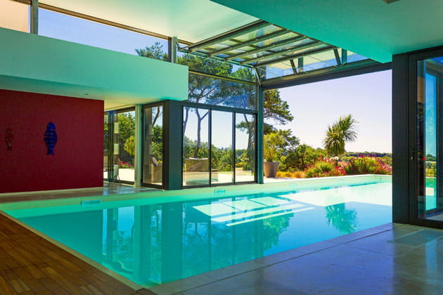 Piscine int&eacute;rieure&nbsp;: troph&eacute;e d'or