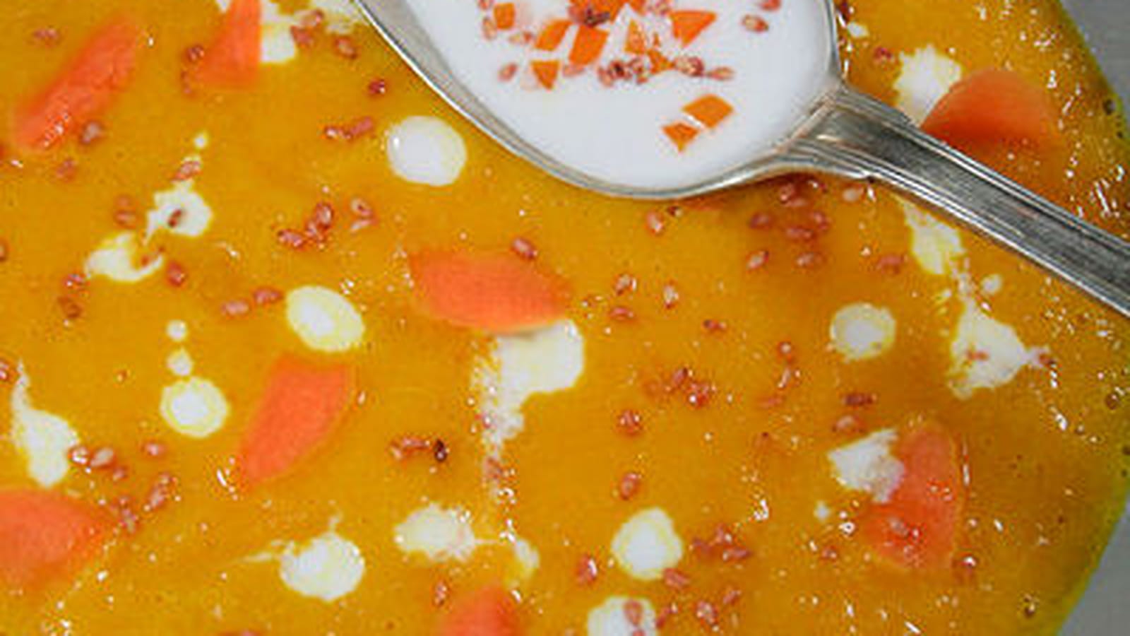 Soupe de carottes au lait de coco