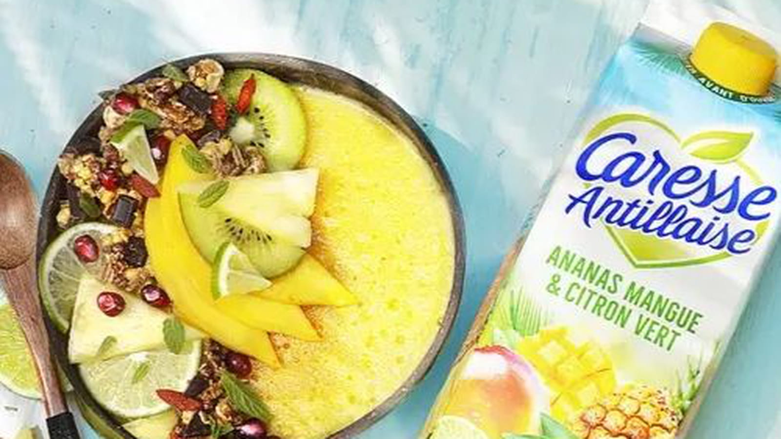 Smoothie bowl Ananas mangue et citron vert