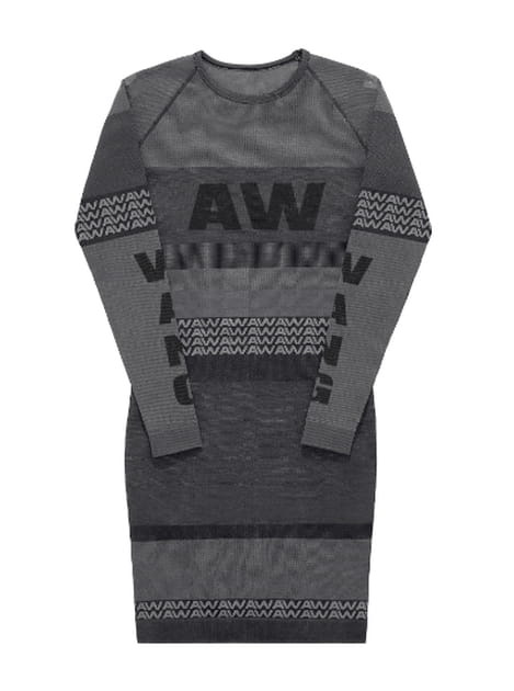 La robe en tissu respirant