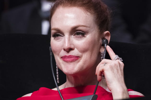Julianne Moore vous re&ccedil;oit 5&nbsp;sur 5