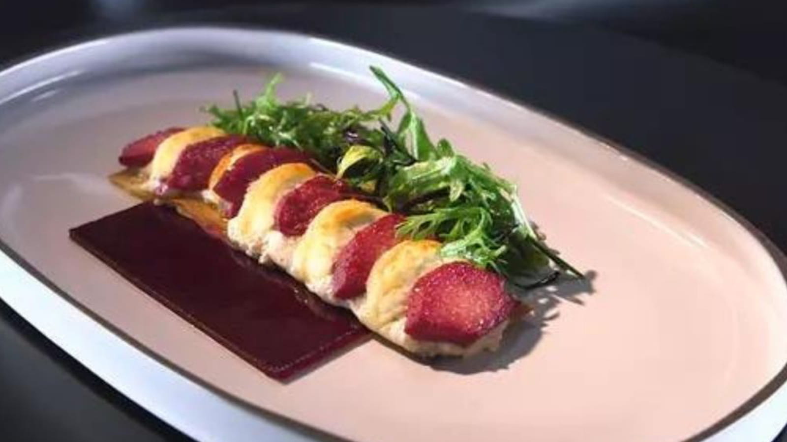 Croustillant de Chavignol et gelée de coings