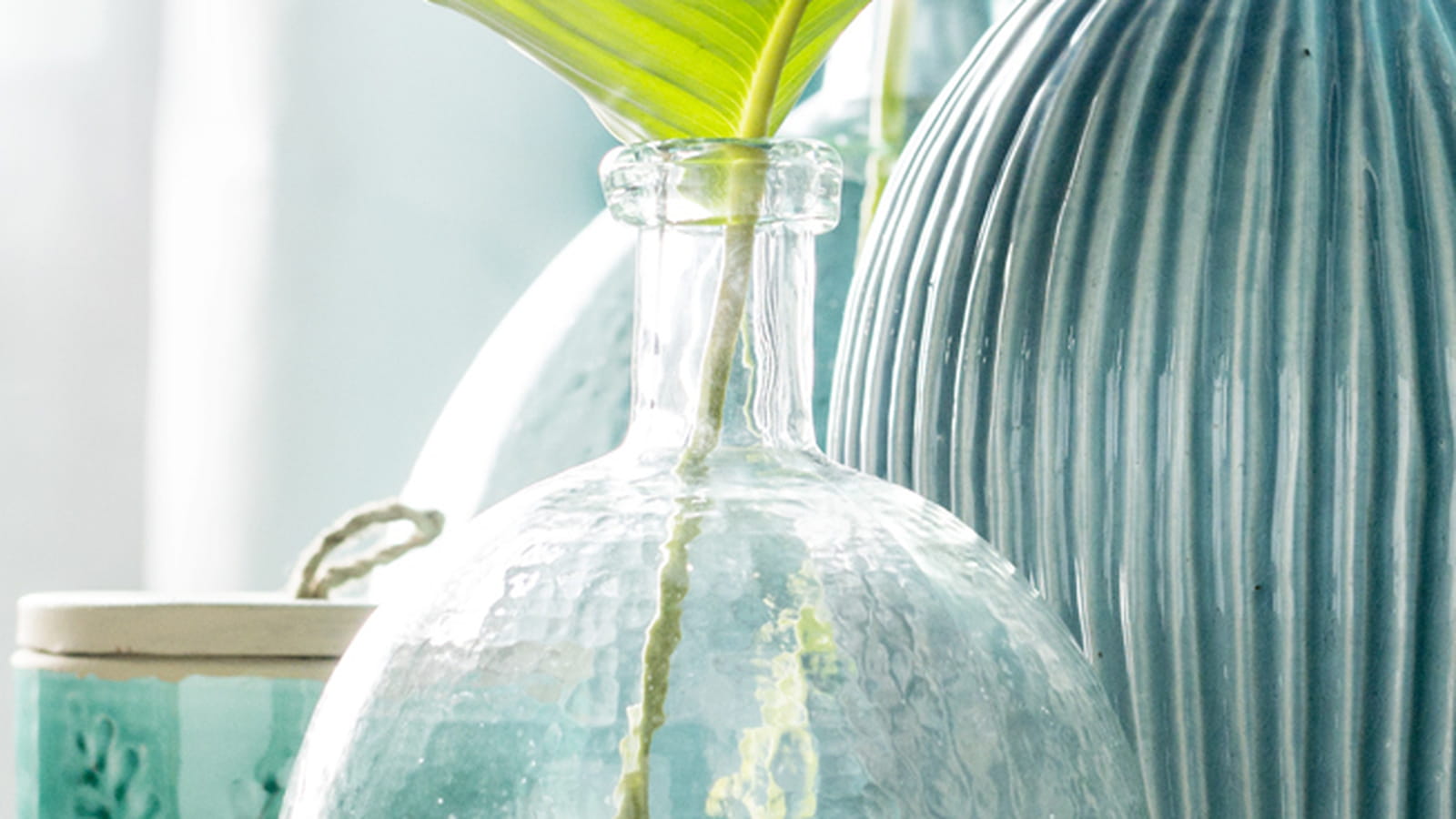 Vase vert d'eau