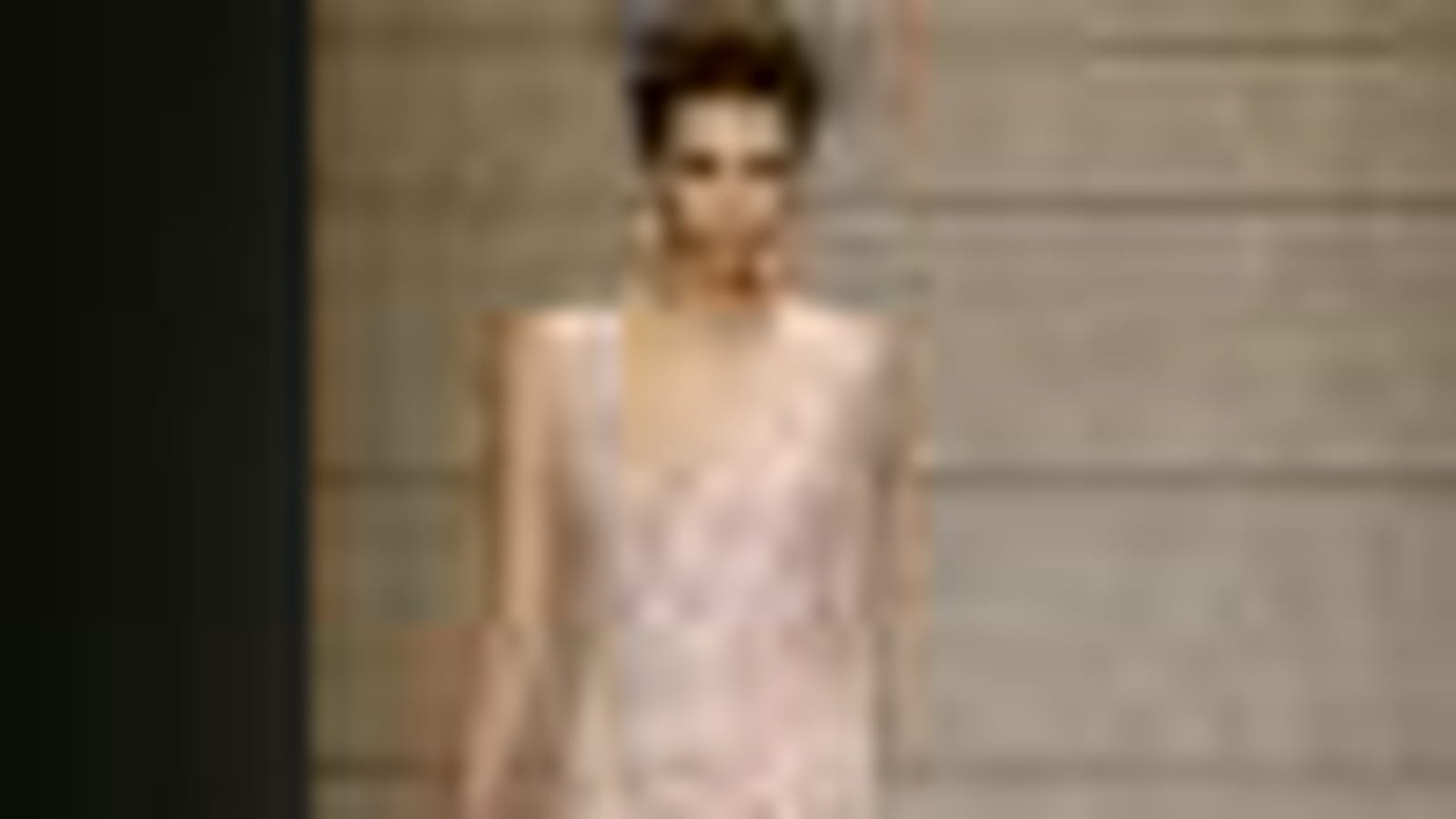 Broderies et tulle