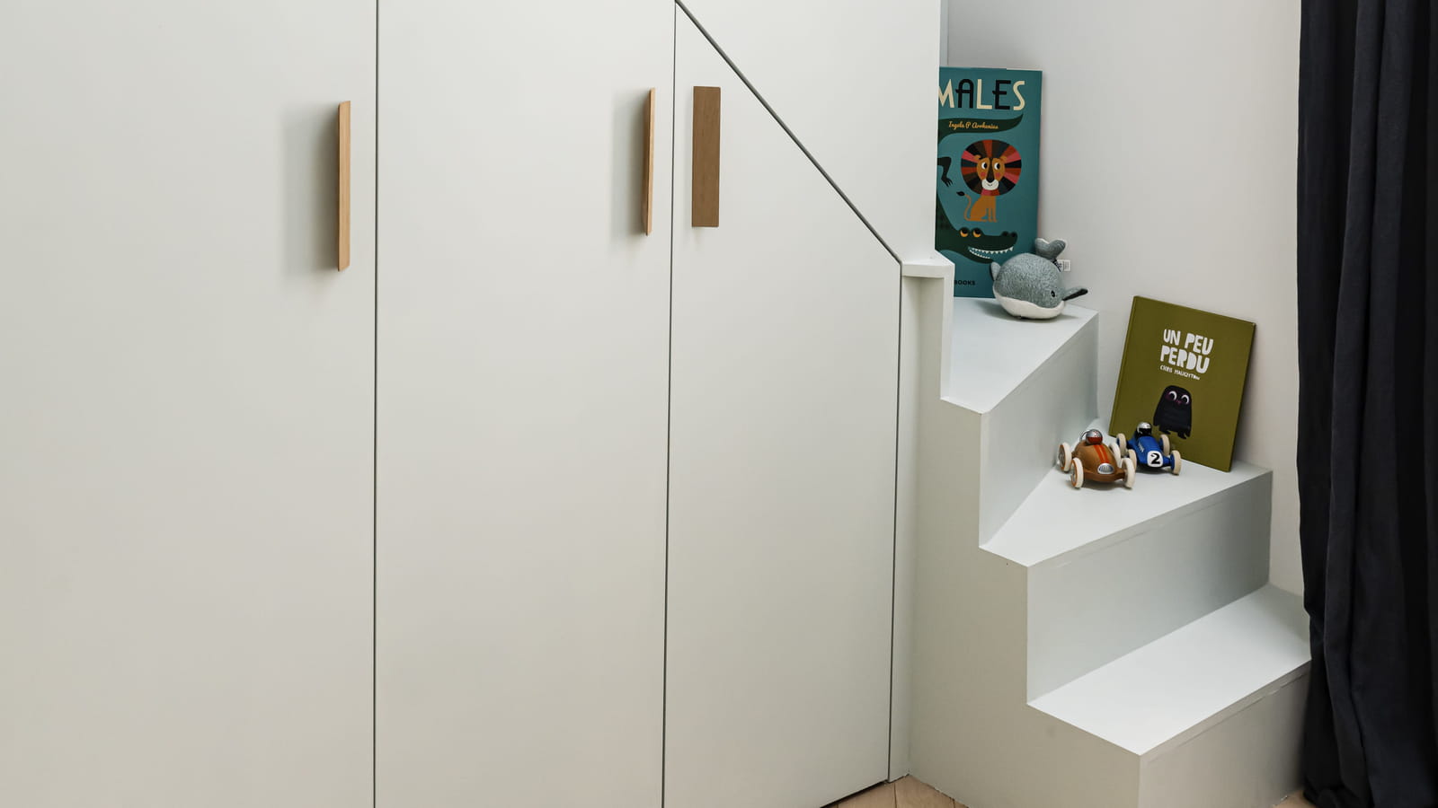 Chambre dans le passage après