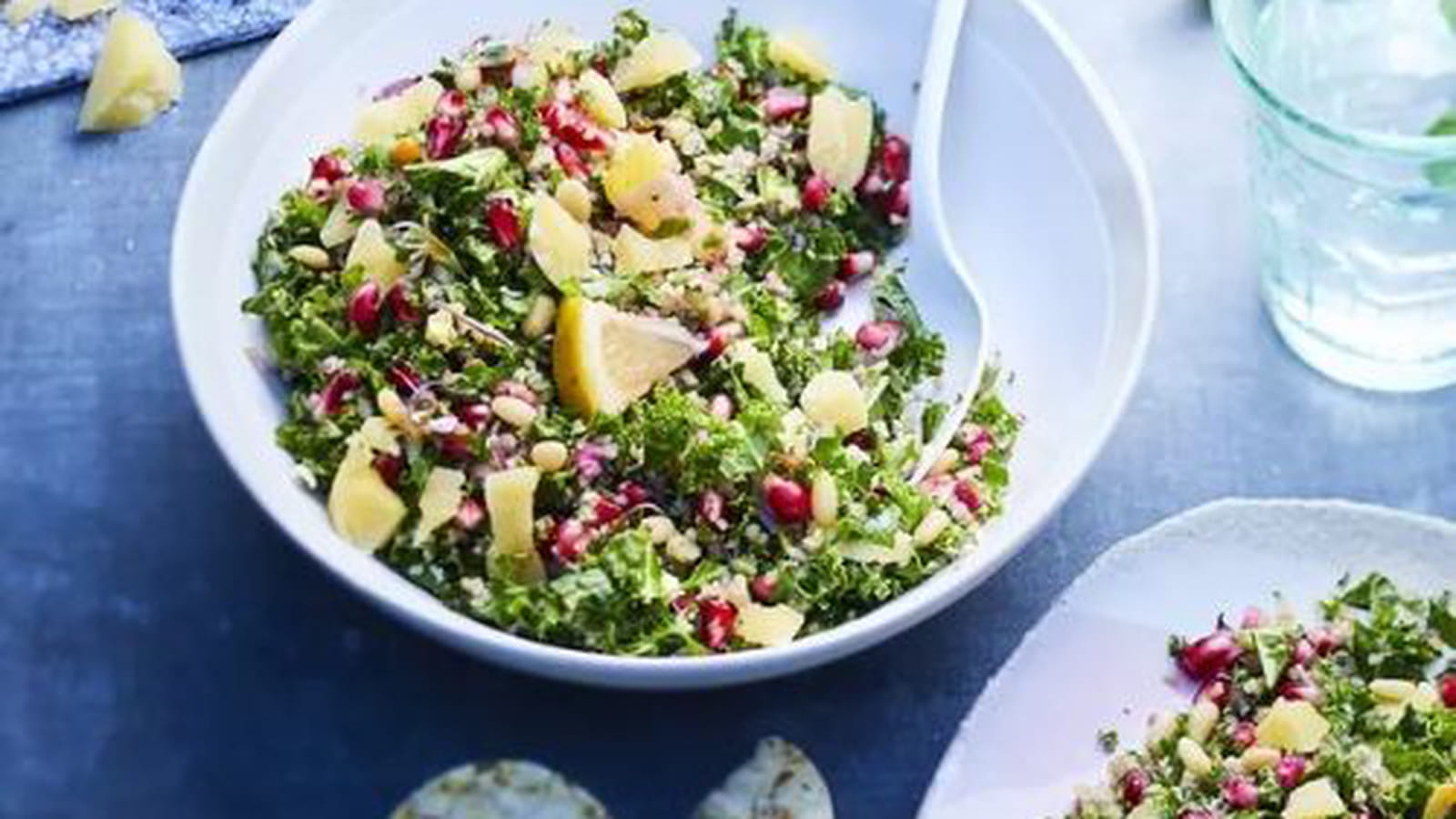 Taboulé presque libanais au chou kale et Sbrinz AOP