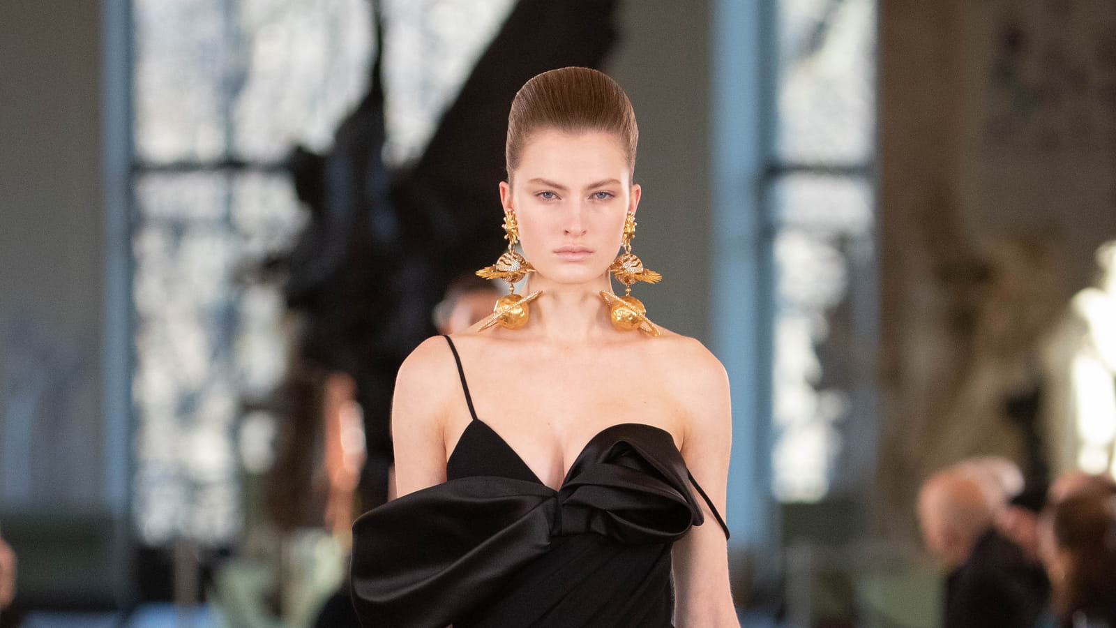 Look 24