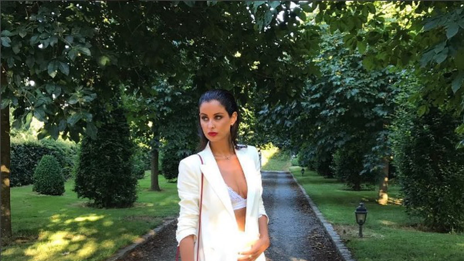 Malika Ménard 