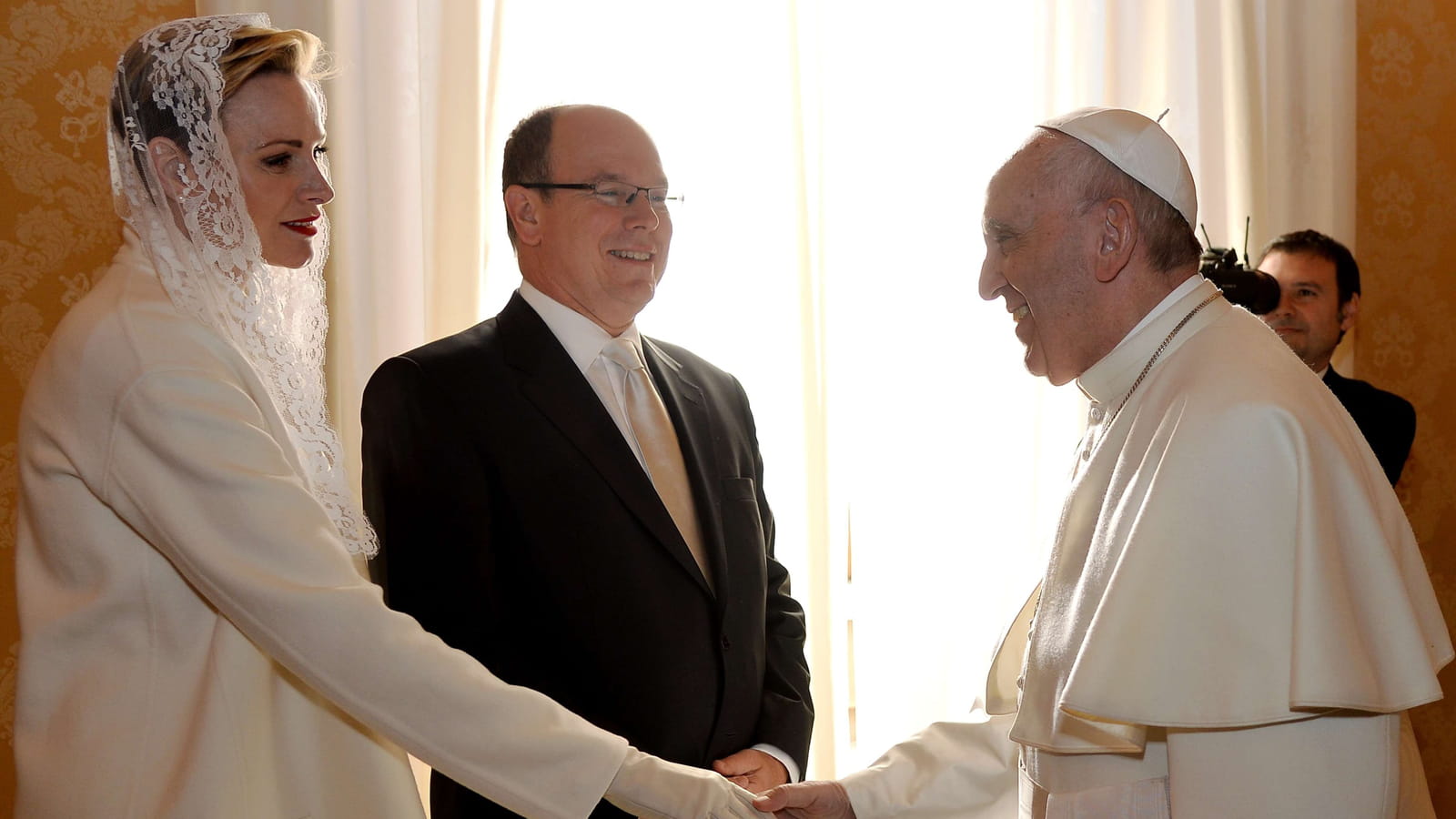 Avec le Pape