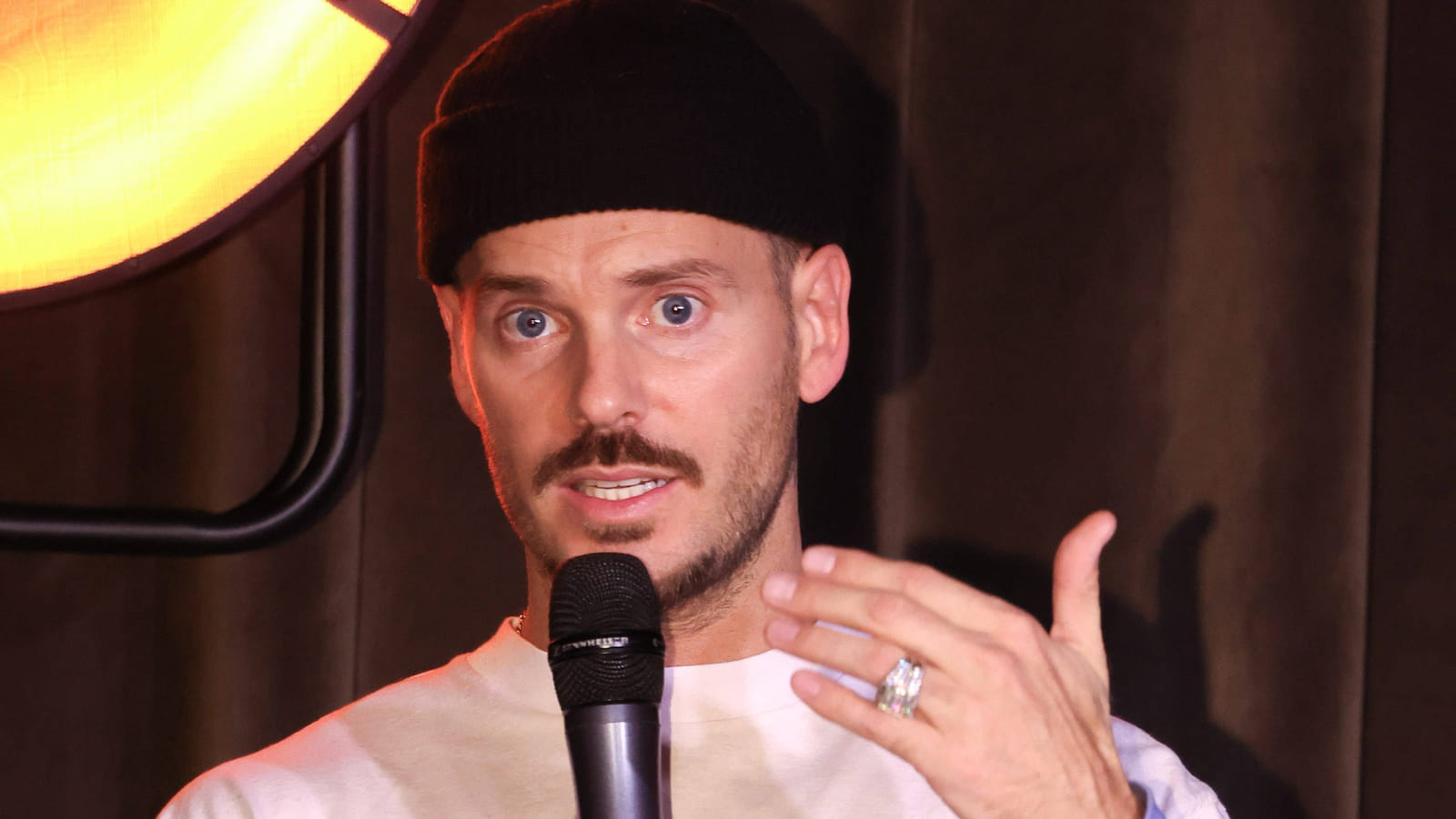 M. Pokora