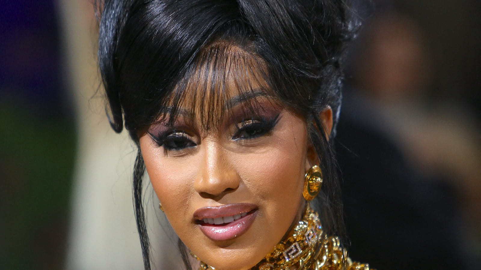 Cardi B avec frange