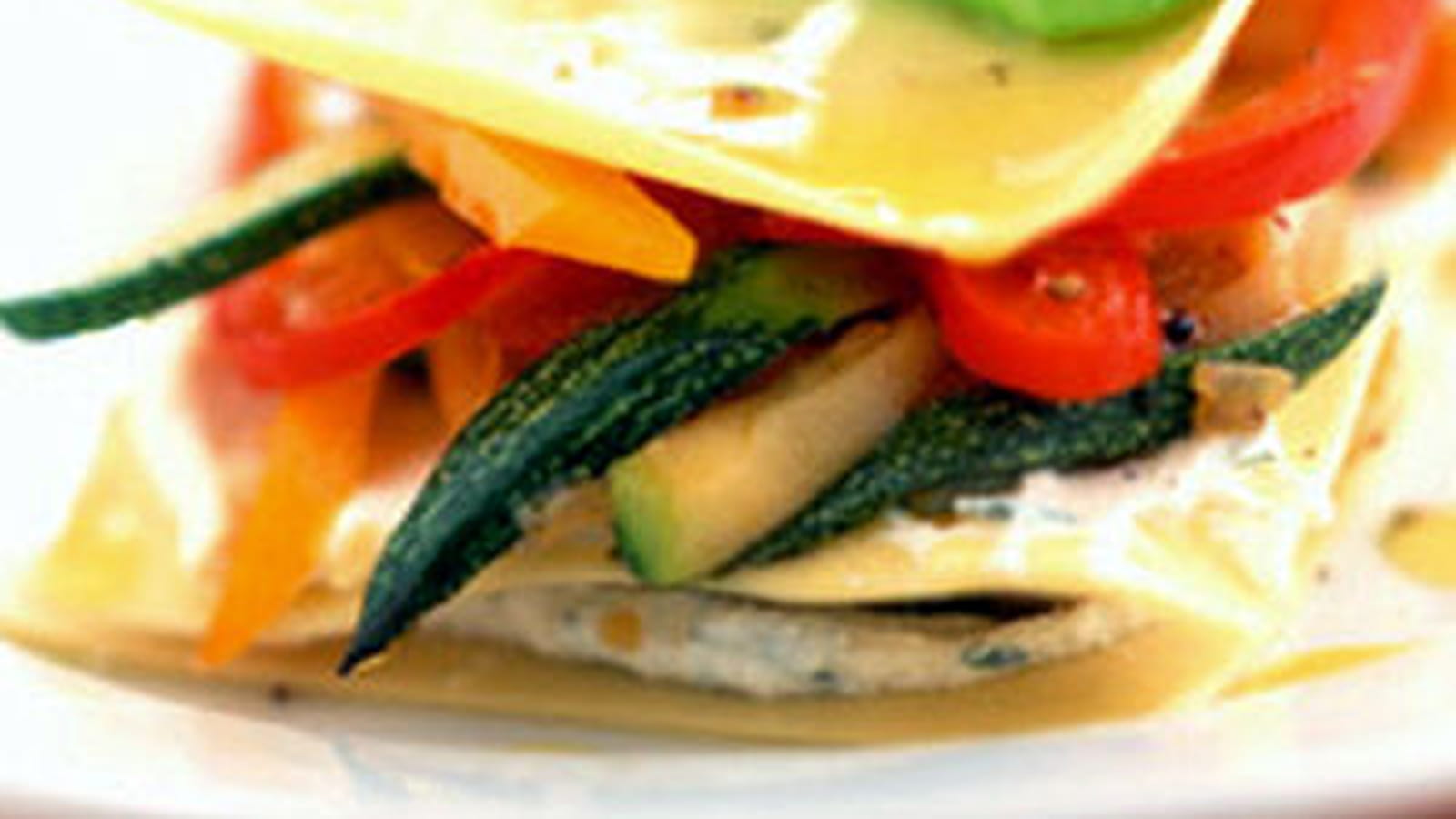 Lasagnes de courgettes, poivrons et fromage de chèvre