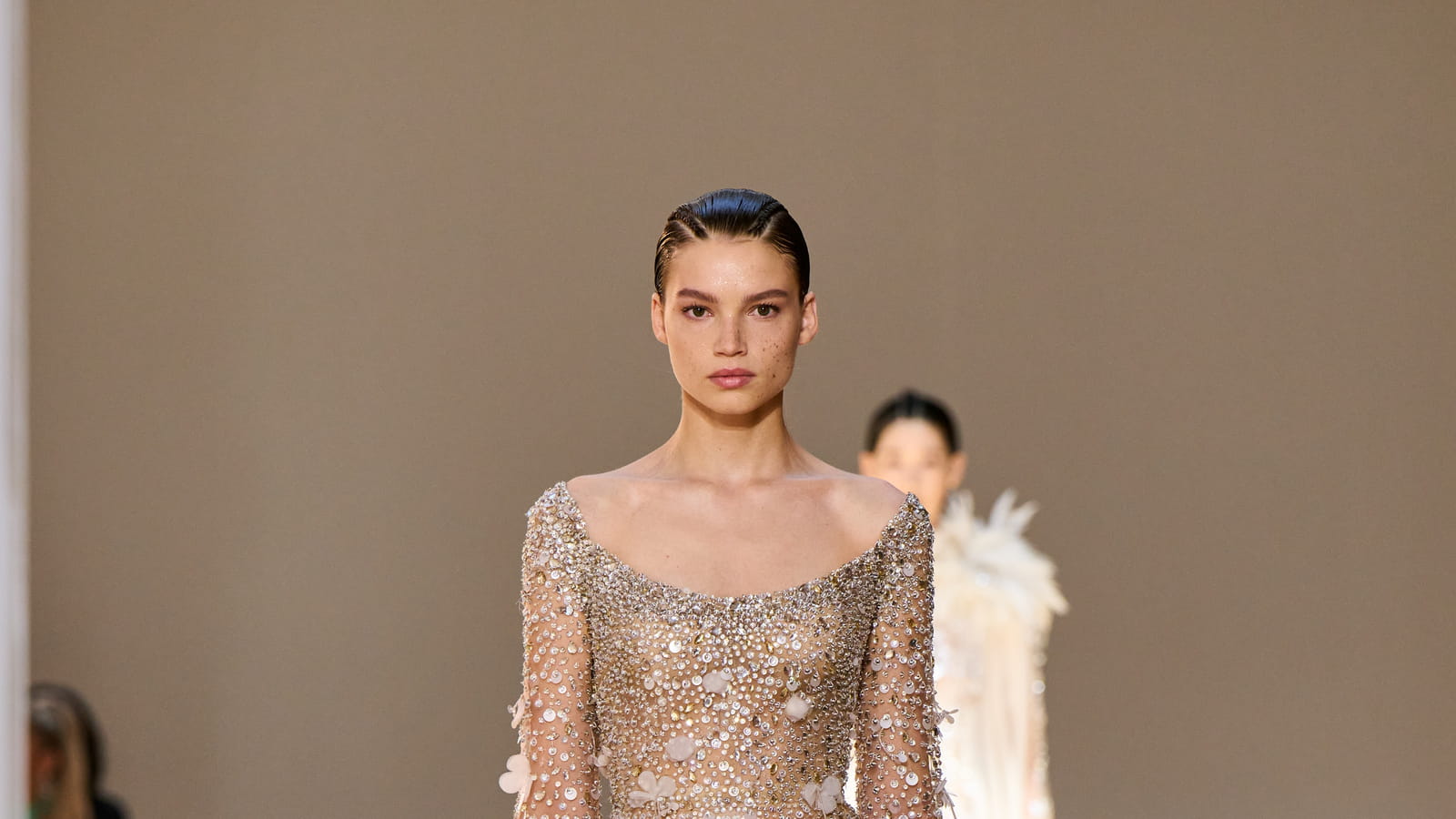 Look 50