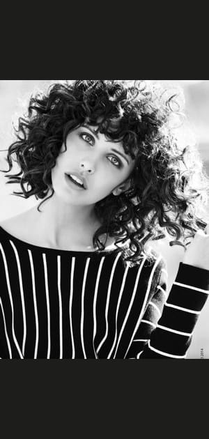 Carr&eacute; boucl&eacute; glamour