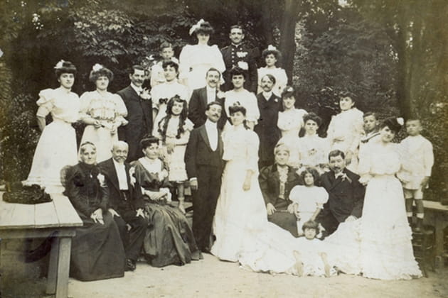 Il lui demande sa main