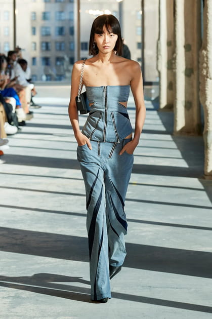 D&eacute;fil&eacute; Dion Lee printemps-&eacute;t&eacute; 2023