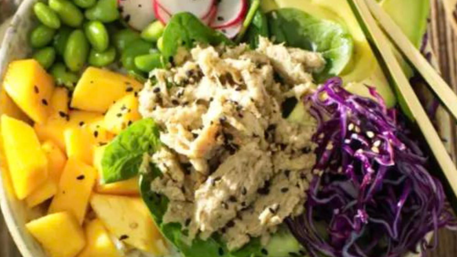 Vuna poke bowl vegan