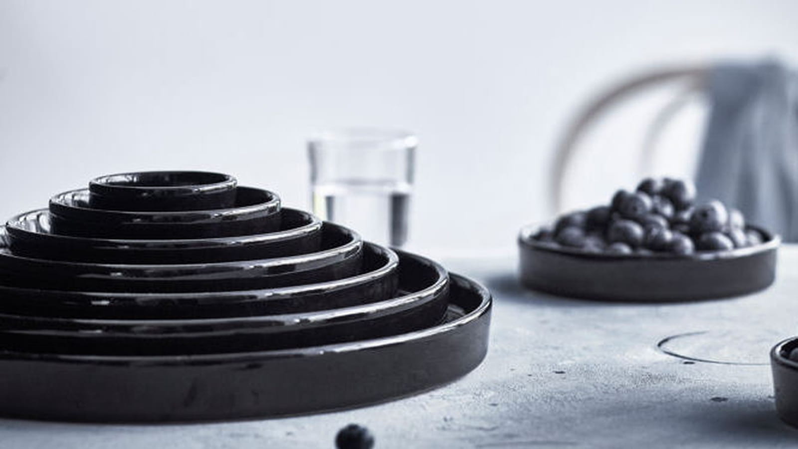 Plats et assiettes en grès