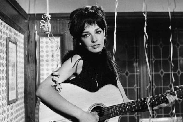 Marie Laforêt sur le plateau de "Cent briques et des tuiles" de Pierre Grimblat