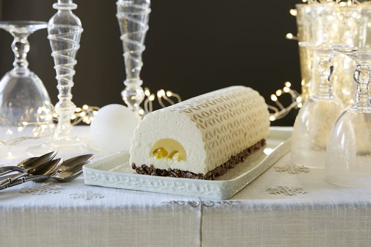 Recette de Bûche de Noël exotique à la coco sans lactose