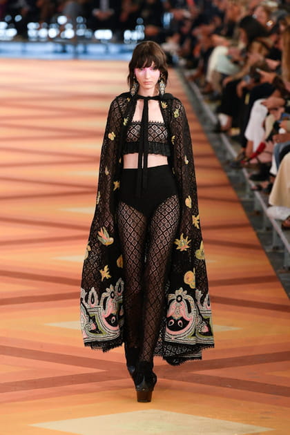 D&eacute;fil&eacute; Etro printemps-&eacute;t&eacute; 2023