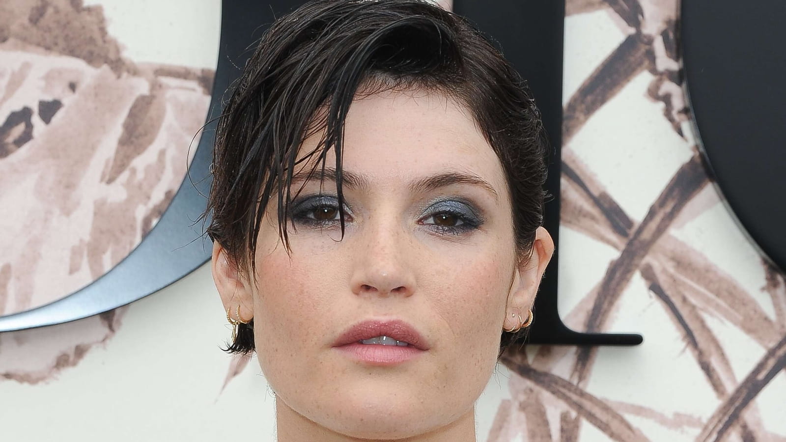 Gemma Arterton, cheveux courts