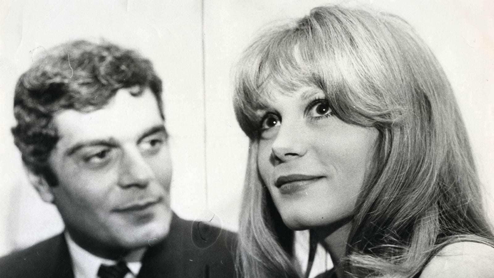 Avec Omar Sharif, subjugué par sa beauté