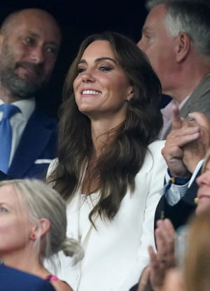 Kate-Middleton-coiffure-wavy-match-rugby