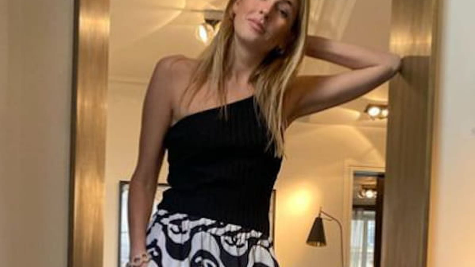 @camillecharriere