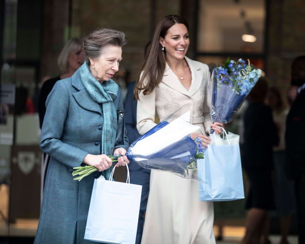 Kate Middleton et princesse Anne nous font une fleur dans les rues de Londres