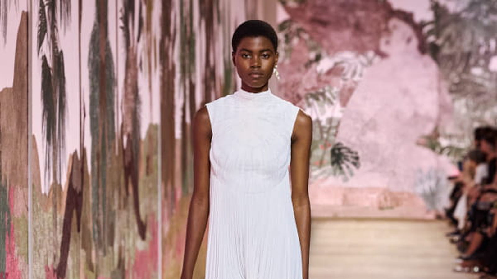 Look 29