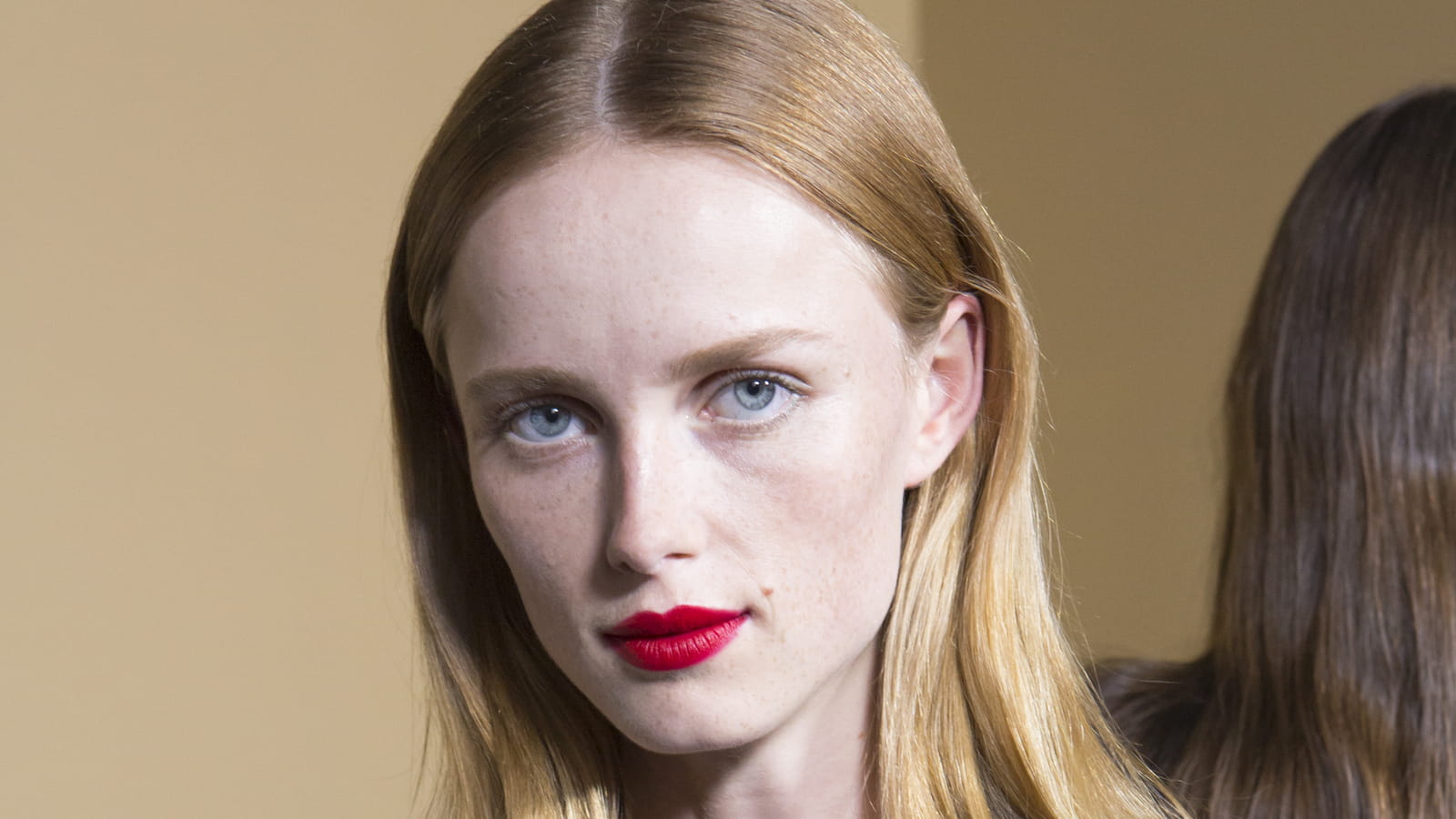 Le rouge lumineux et velours