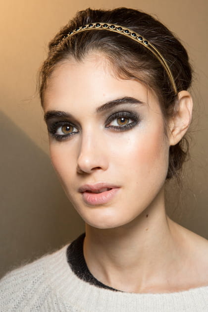 Smoky paillet&eacute;