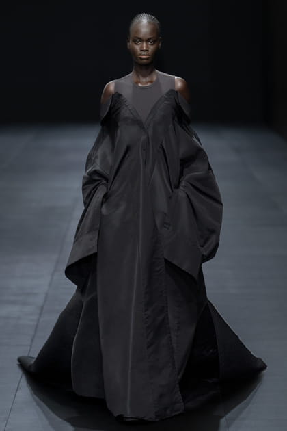 Look 63&nbsp;du d&eacute;fil&eacute; Valentino