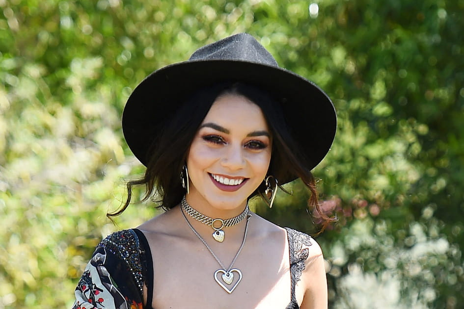 Le smoky eyes de Vanessa Hudgens