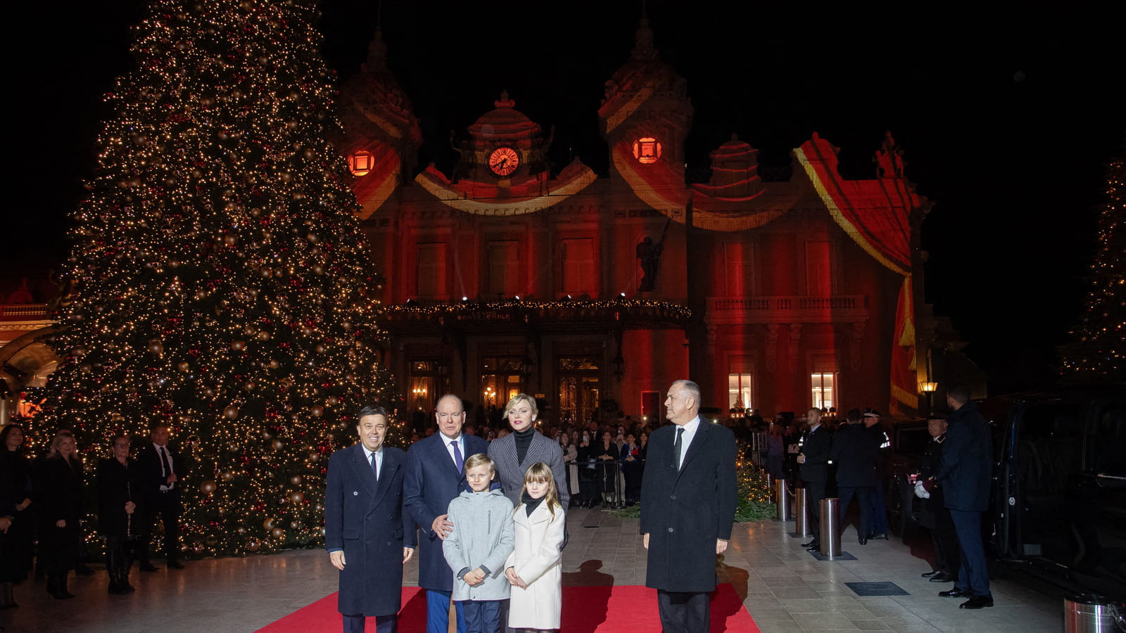Sapin devant la place du Casino