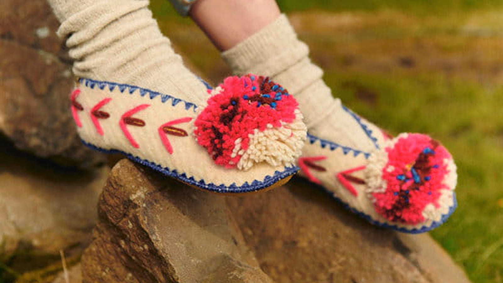 Pantoufles Give a Pon x Des Petits Hauts