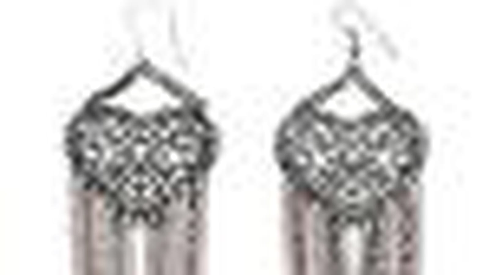 Les boucles d'oreilles de New Look