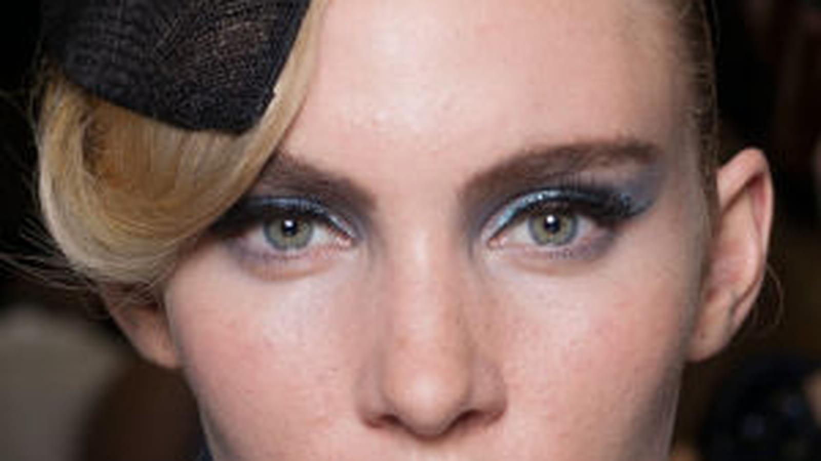 L'eyeliner bleu