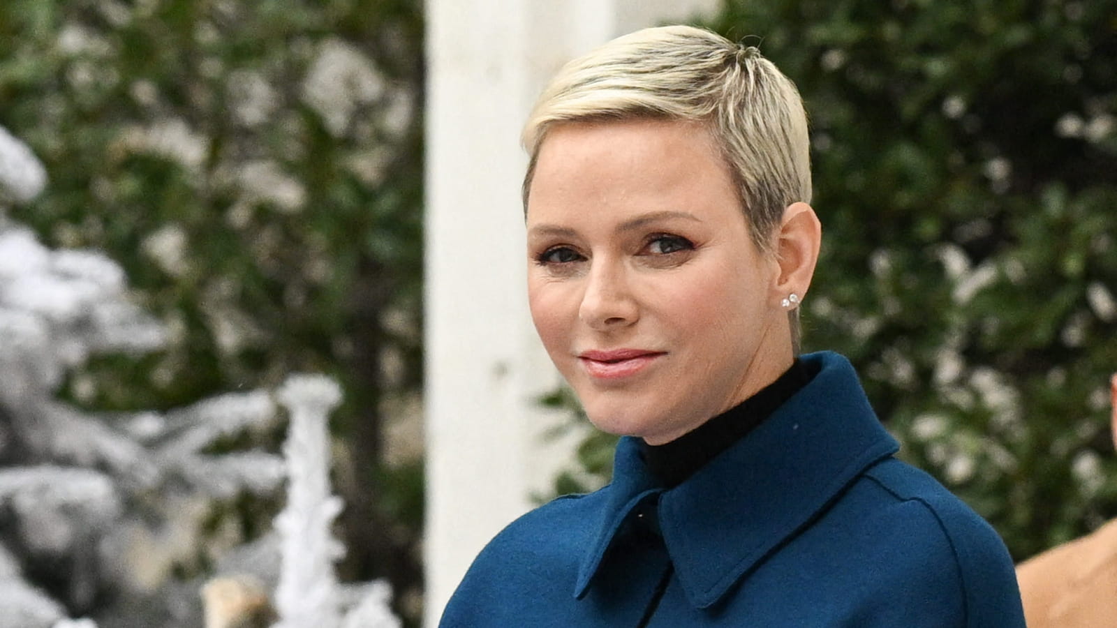 Charlene de Monaco, divine en bleu, Noël au palais