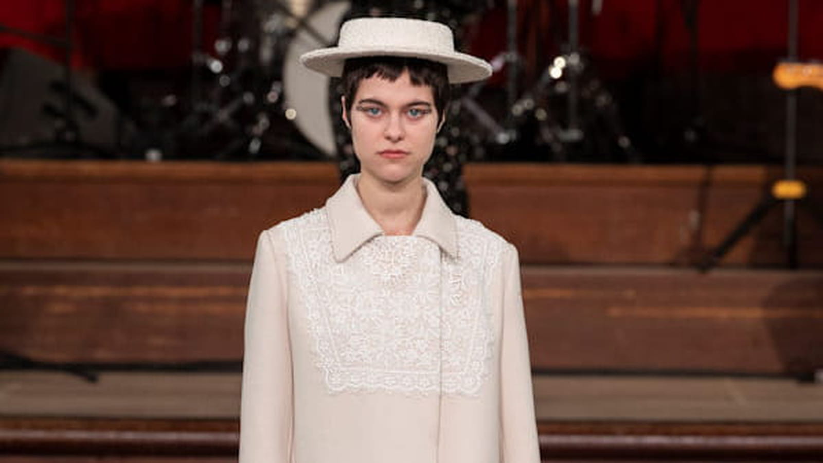 Look 34