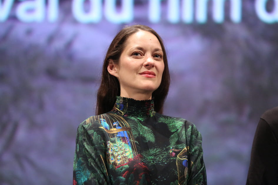 Le rouge &agrave; l&egrave;vres cr&eacute;meux de Marion Cotillard