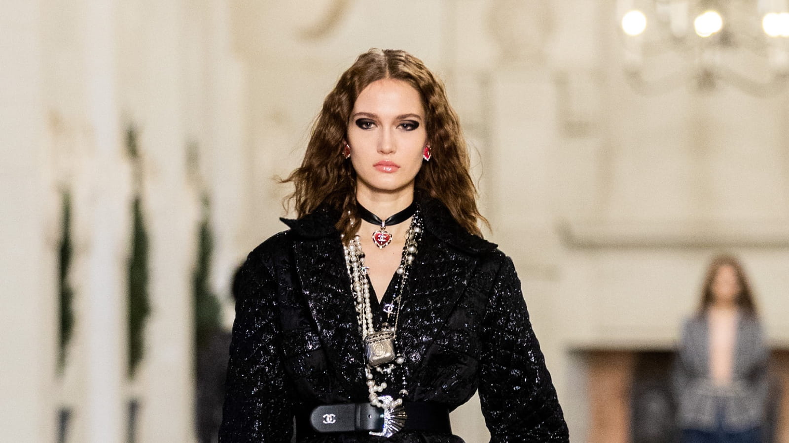Look 17