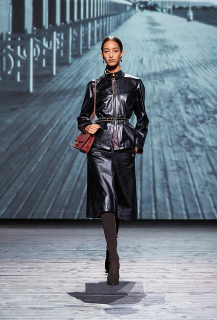 Look 54&nbsp;du d&eacute;fil&eacute; Chanel automne-hiver 2024-2025