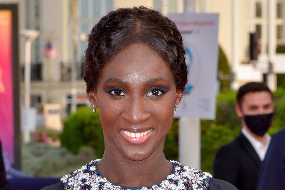 Eye Ha&iuml;dara et son smoky eyes biocolore