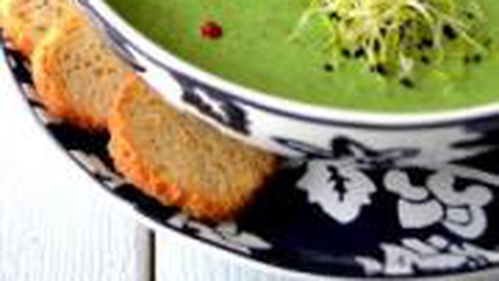 Soupe au cresson & croustillants de chorizo